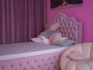 Crissty Blair webcam model stream image