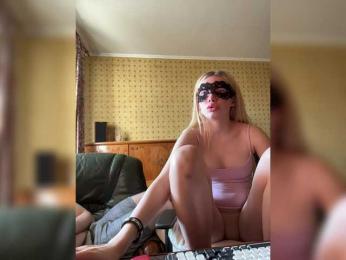 YOURDREAMa webcam bongacams model stream image