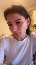 Carmenelui webcam model stream image