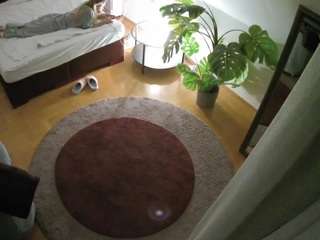 voyeurcam-julmodels-whitebed-5 webcam model stream image