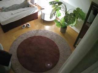 voyeurcam-julmodels-whitebed-5 webcam model stream image