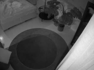 voyeurcam-julmodels-whitebed-5 webcam model stream image