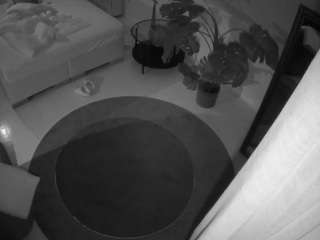 voyeurcam-julmodels-whitebed-5 webcam model stream image