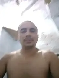 Bmwhot webcam model stream image