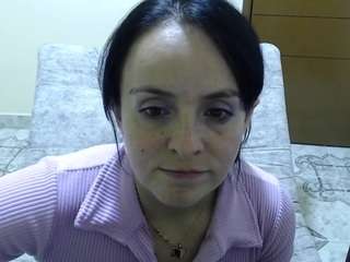 antara-girl webcam model stream image