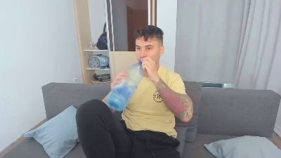 MattMalone webcam model stream image