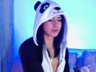 loreein webcam model stream image