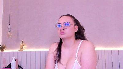 saraandelliee webcam model stream image