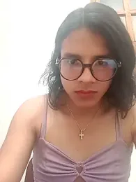 Leilanixxx webcam stripchat model stream image