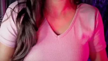 SilkenSundari webcam stripchat model stream image