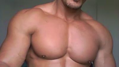 muscleoss webcam cam4 model stream image