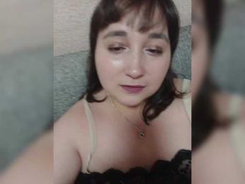 Lyubov96q webcam bongacams model stream image