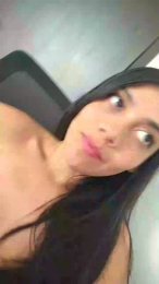 sweet_scarlett_ webcam model stream image