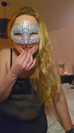 Cherrymist webcam model stream image