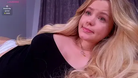 Milana15 webcam model stream image