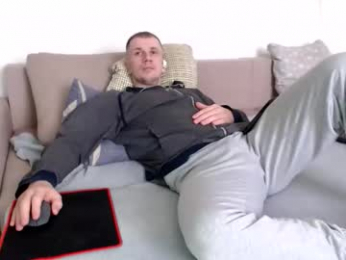 nikkiaadel webcam model stream image