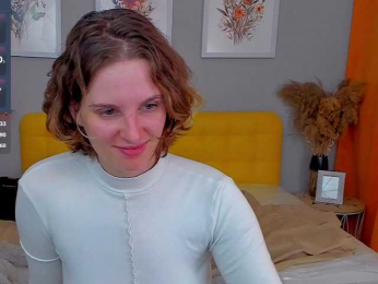 AdelRay webcam model stream image