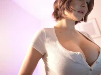 teyyumi webcam model stream image