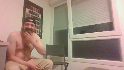 GutsXbsk webcam model stream image