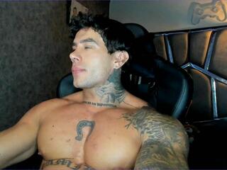 Aron Price webcam model stream image