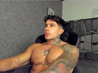 Aron Price webcam model stream image