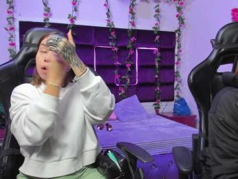 LizaAndCharlottt webcam model stream image