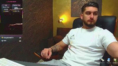 MatiasDean webcam model stream image