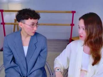 pinktwinss webcam model stream image