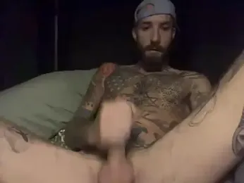 Tuhands webcam model stream image