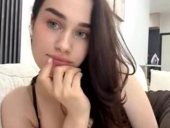 plush_flame_twinkle_meow webcam model stream image