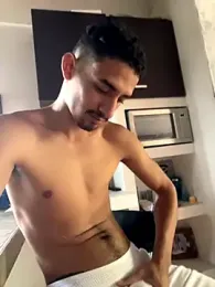 ikaro21 webcam model stream image