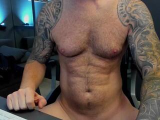 Armand webcam flirt4free model stream image