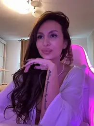 LunaBex webcam model stream image