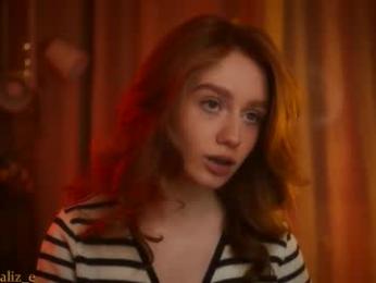 sexualiz_e webcam model stream image