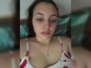 Lilliangelmoon webcam model stream image