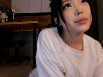 jee__son webcam model stream image