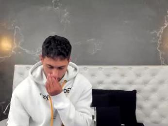 larry_jones webcam chaturbate model stream image