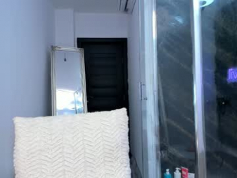 hotfallingdevil webcam model stream image
