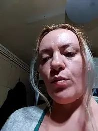 Mommygetnaughty webcam model stream image