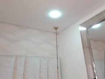 im_giselle_ webcam model stream image