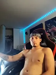 YoBlezz webcam model stream image