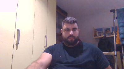 realKong webcam model stream image