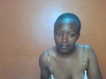 SexyTrina webcam model stream image