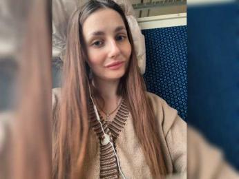 Lollitta webcam model stream image