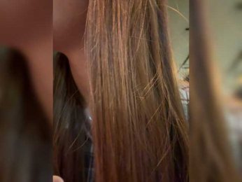Milkaff- webcam model stream image