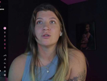 BloomBambi webcam model stream image
