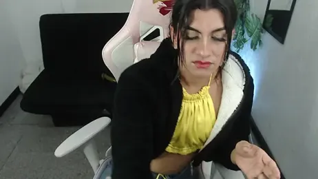 Tefy_bratz webcam model stream image
