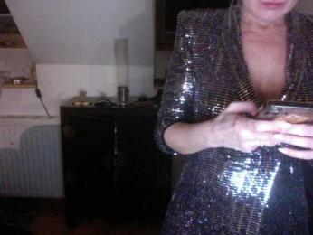 erikaboom66 webcam model stream image