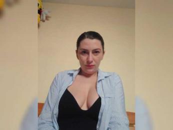 LittleBee01 webcam bongacams model stream image