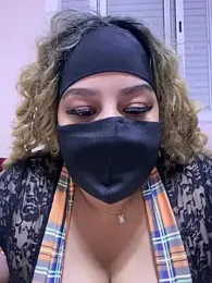 mari_layali webcam model stream image